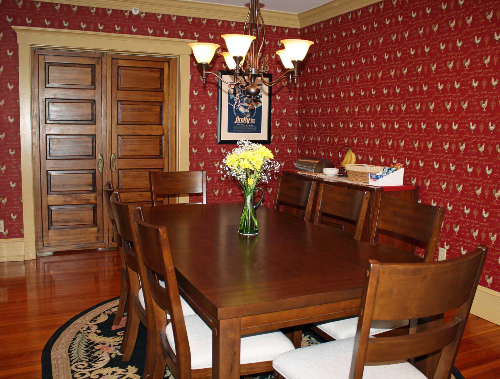 Dining room with table for eight people